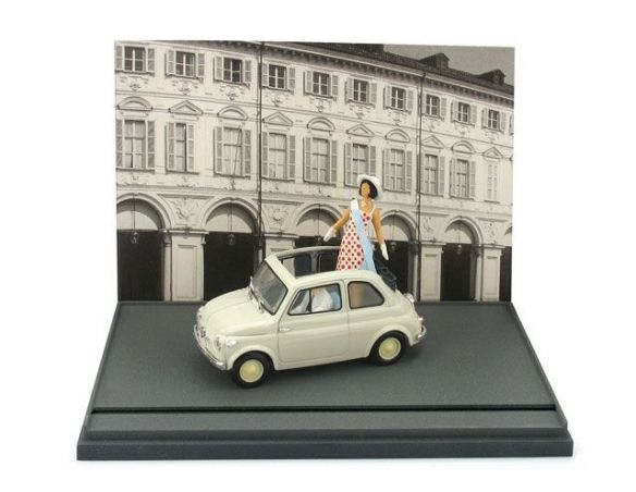 Brumm BMAS48 FIAT NUOVA 500 C/MISS 1:43 Modelli Speciali