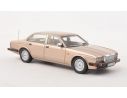 Neo Scale Models NEO49504 JAGUAR XJ SOVEREIGN 1990 CHAMPAGNE MET.1:43 Modellino