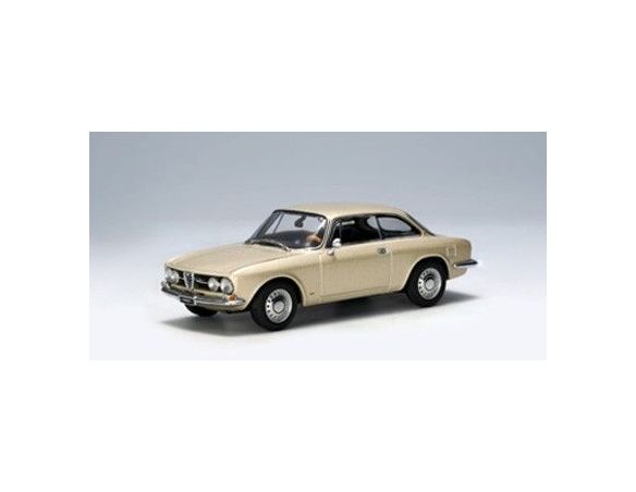 Auto Art / Gateway AA50104 ALFA ROMEO 1750 GTV 1967 GOLD 1:43 Modellino