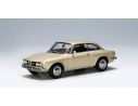 Auto Art / Gateway AA50104 ALFA ROMEO 1750 GTV 1967 GOLD 1:43 Modellino