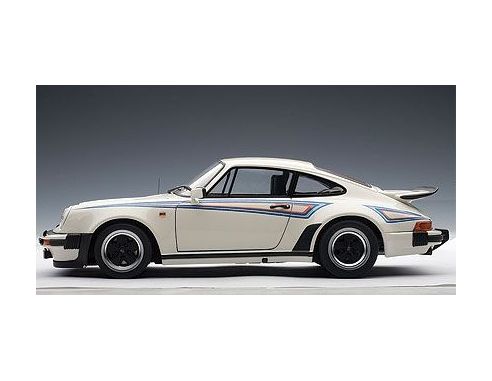 Auto Art / Gateway AA77972 PORSCHE 911 3.0 TURBO 1986 WHITE 1:18 Modellino