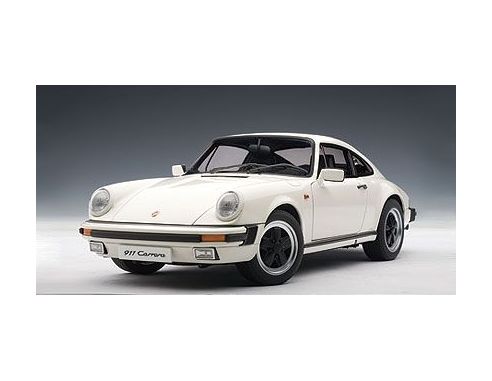 Auto Art / Gateway AA78012 PORSCHE 911 CARRERA 1988 WHITE 1:18 Modellino
