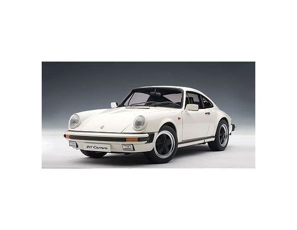 Auto Art / Gateway AA78012 PORSCHE 911 CARRERA 1988 WHITE 1:18 Modellino