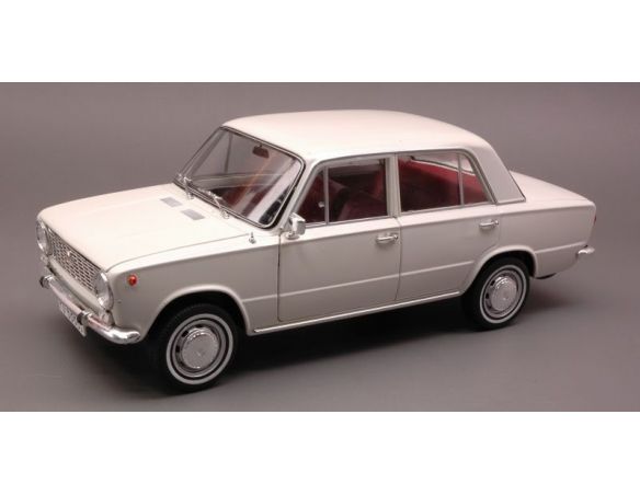 IST Models IST18001SEB SEAT 124 1969 CREAM 1:18 Modellino