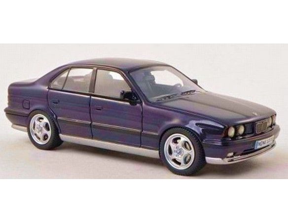 Neo 46400 BMW M5 E34 VIOLET 1/43 Modellino