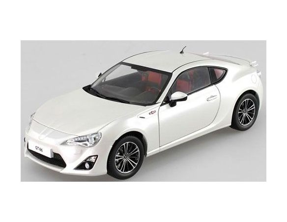 Century Dragon 1002A TOYOTA GT86 WHITE PEARL 1/18 Modellino