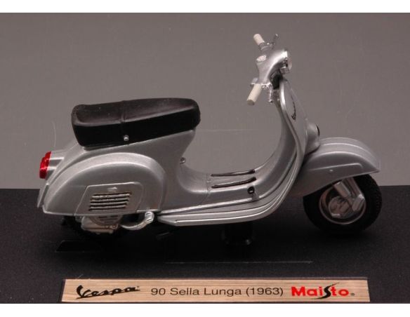 Maisto MI4338S VESPA 90 SELLA LUNGA 1963 SILVER 1:18 Modellino