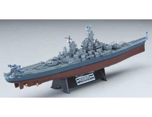 Alpha International 09007 USS MISSOURI NAVAL WAR VESSELS 1/700 Modellino