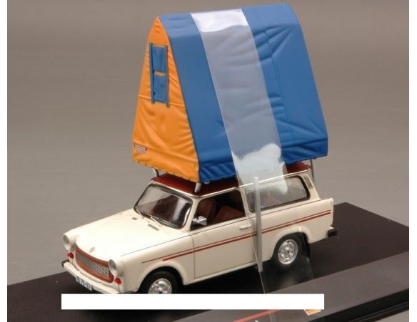 IST Models IST193 TRABANT 601S LIMOUSINE (CAMPING) 1980 CREAM 1:43 Modellino
