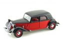 BBURAGO BU22017RBK CITROEN 15 CV TA 1938 RED/BLACK 1:24 Modellino