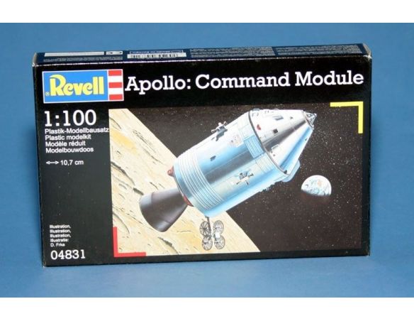Revell 04831 Apollo: Command Module 1:100 kit Modellino