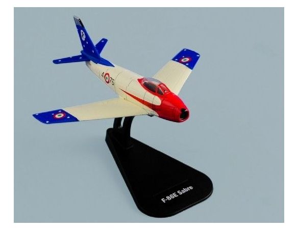 Italeri IT48117 F-86E AERONATICA MILITARE SABRE CAVALLINO RAMPANTE 1/100 Aereo Modellino