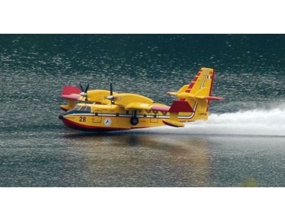 Italeri IT1362 CANADAIR CL 415 KIT 1:72 Modellino