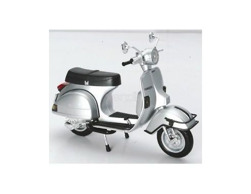 New Ray VESPA PIAGGIO P 200 E 1978 grey 1/12 Modellino