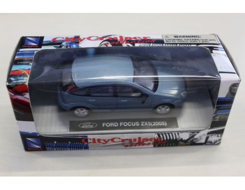 New Ray NY19103 Ford Focus ZX5 (2005) 1/43 auto Modellino
