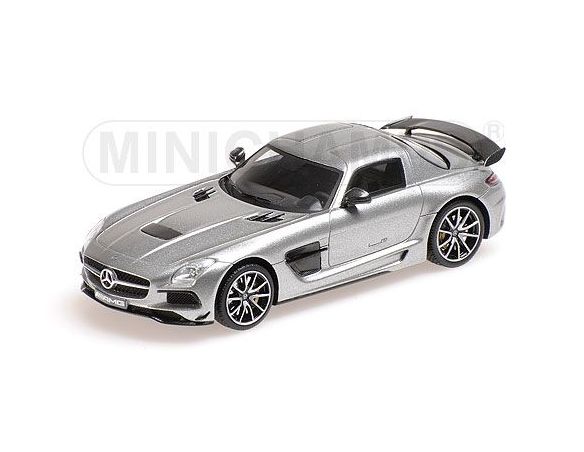 MINICHAMPS 437033024 MERCEDES BENZ SLS AMG BLACK SERIES DESIGNO MAGNO ALANITGRAU Modellino