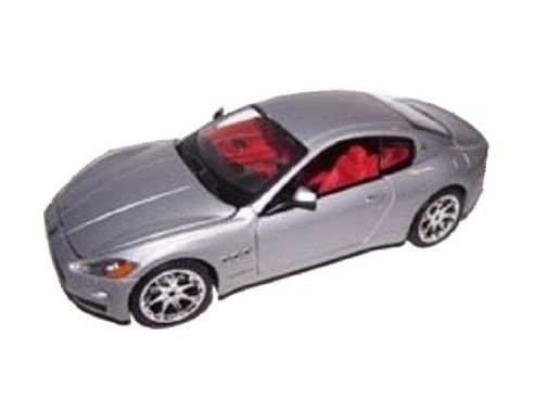 Bburago BU22107 MASERATI GRANTURISMO 2007 1:24 Modellino