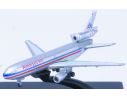 New Ray 06636  American Airlines McDonnell Douglas DC-10 1:800 Aerei                                    Modellino