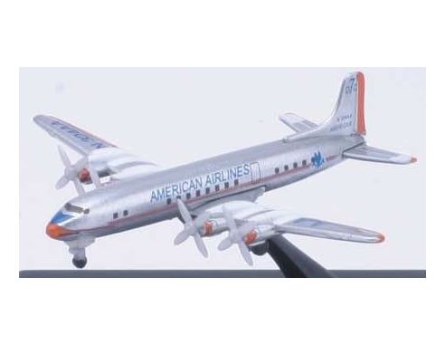 New Ray 06636  American Airlines Douglas DC-7 1:550 Aerei                                    Modellino