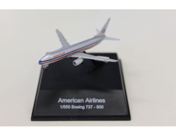 New Ray 06636 737-800 American Airlines BOEING 737-800 1/550 Aerei Modellino