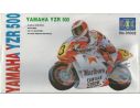 Lee 01002 YAMAHA YZR 500 MARLBORO CON PILOTA KIT DI MONTAGGIO Modellino SCATOLA ROVINATA