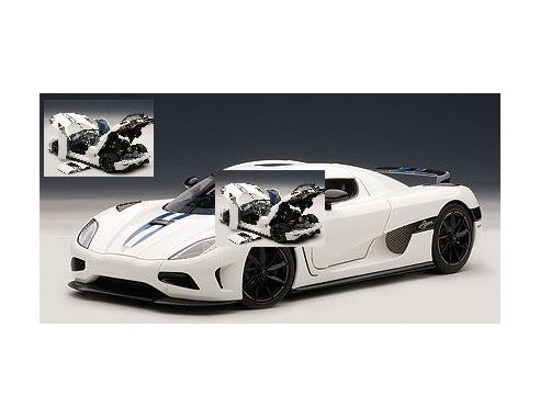 Auto Art / Gateway AA79008 KOENIGSEGG AGERA 2011 WHITE 1:18 Modellino