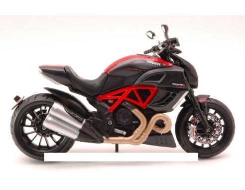 maisto-mi31196dd-ducati-diavel-carbon-1-12-modellino