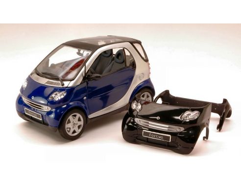 Maisto smart car hot sale