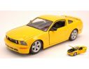 Maisto MI31997 FORD MUSTANG GT 2006 YELLOW 1:24 Modellino