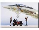 Century Wings 670457 SET FIGURES DONNA+UOMO+MOTO 1/144 Modellino