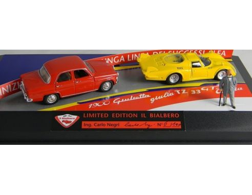 Club Bialbero 401 DIORAMA 'OGNI ALFA SI FA ROMEO' CON Modellino