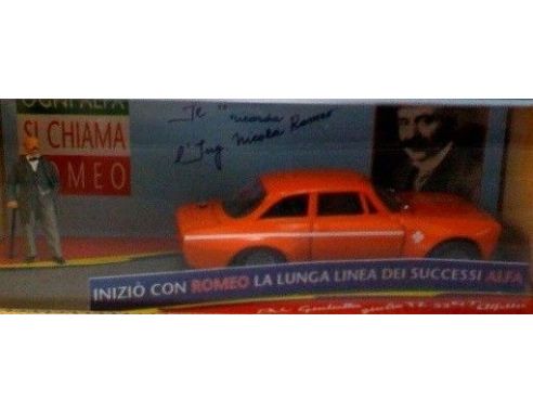 Club Bialbero 403 DIORAMA 'OGNI ALFA SI FA ROMEO' CON Modellino