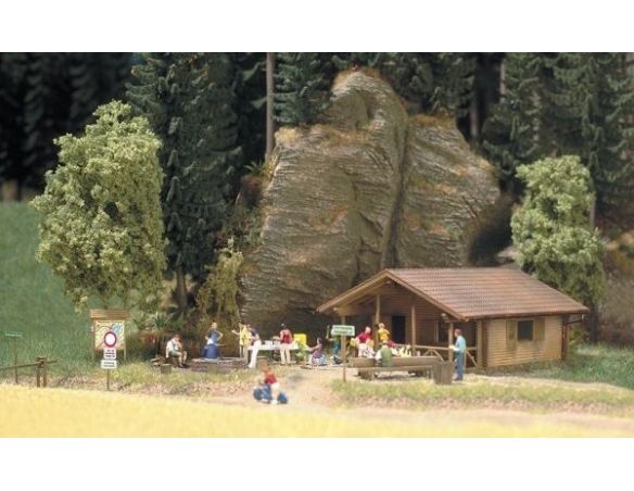 BUSCH 1035 SET CASETTA PIC-NIC  HO Modellino