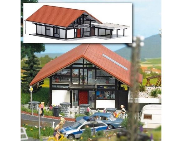 BUSCH 1446 CASETTA CON VERANDA  HO Modellino