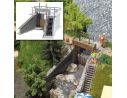 BUSCH 1483 PONTE CON SCALA  HO  mm 113x75x53 Modellino