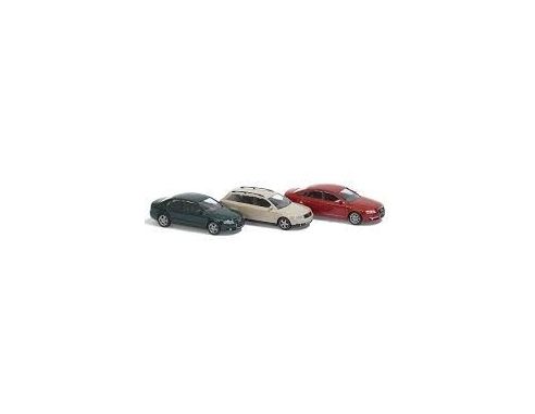 BUSCH 1606 AUDI  A6  A4  A4 AVANT HO Modellino
