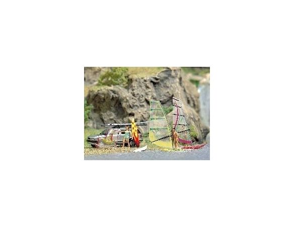 BUSCH 6011 WINDSURFERS SET   HO (NO AUTOMEZZI) Modellino