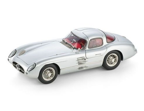 CMC M-076 MERCEDES 300 SLR 1955 SILVER 1:18 Modellino