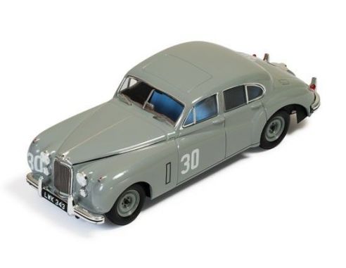 Ixo model RAC239 JAGUAR MKVII N.30 WINNER SILVERSTONE TOURING CAR 1952 STIRLING MOSS 1:43 Modellino