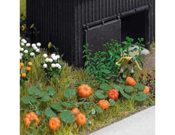 BUSCH 8101 PIANTE DI  ORTAGGI: ZUCCA, CETRIOLI E LATTUGA  N Modellino