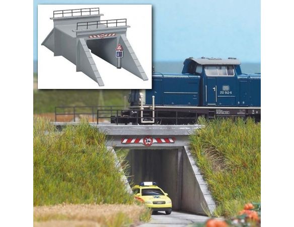 BUSCH 8150 PONTE CON SOTTOPASSAGGIO  N Modellino