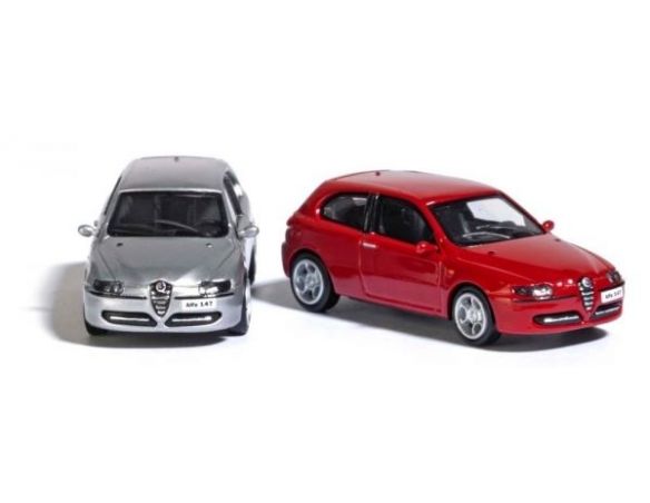 BUSCH 9838811 ALFA ROMEO 147 Modellino