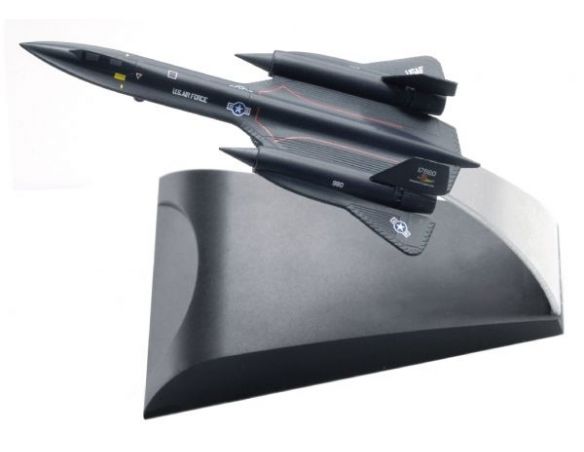 DRAGON WARBIRDS 56222 SR-71 A BLACKBIRD ROSEMARY’S BABY SAN Modellino