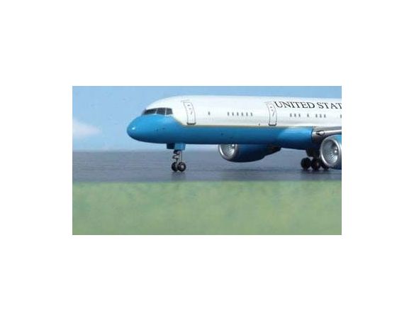 DRAGON WINGS 55467 U.S.A. AIR FORCE TWO VC-32A 757-200 Modellino