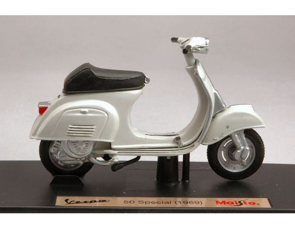 Maisto MI4277W VESPA 50 SPECIAL 1969 WHITE 1:18 Modellino