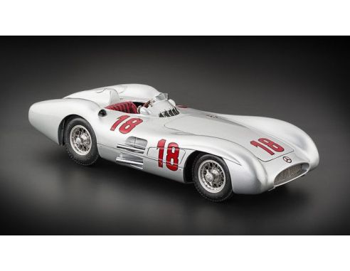 CMC CMC128A MERCEDES W196R J.M.FANGIO 1954 N.18 WINNER  FRANCE GP 1:18 Modellino