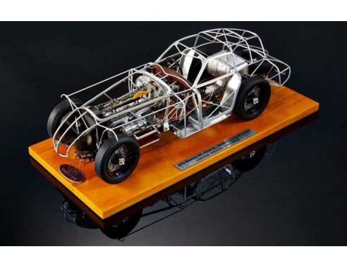 CMC CMC130 ALFA ROMEO 8C 2900 SPECIALE TOURING COUPE' 1938 ROLLING CHASSIS 1:18 Modellino