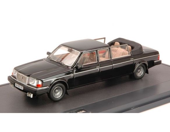 Matrix MX42106-011 VOLVO 264 NILSSON LANDAULETTE DDR 1981 BLACK ED.LIM.PCS 408 1:43 Modellino
