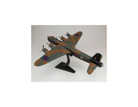 Corgi AA39503 SHORT STIRLING MKIII RAF 1943 1/72 Modellino