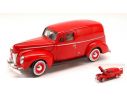 Motormax MTM73250RD FORD SEDAN DELIVERY 1940 RED 1:24 Modellino